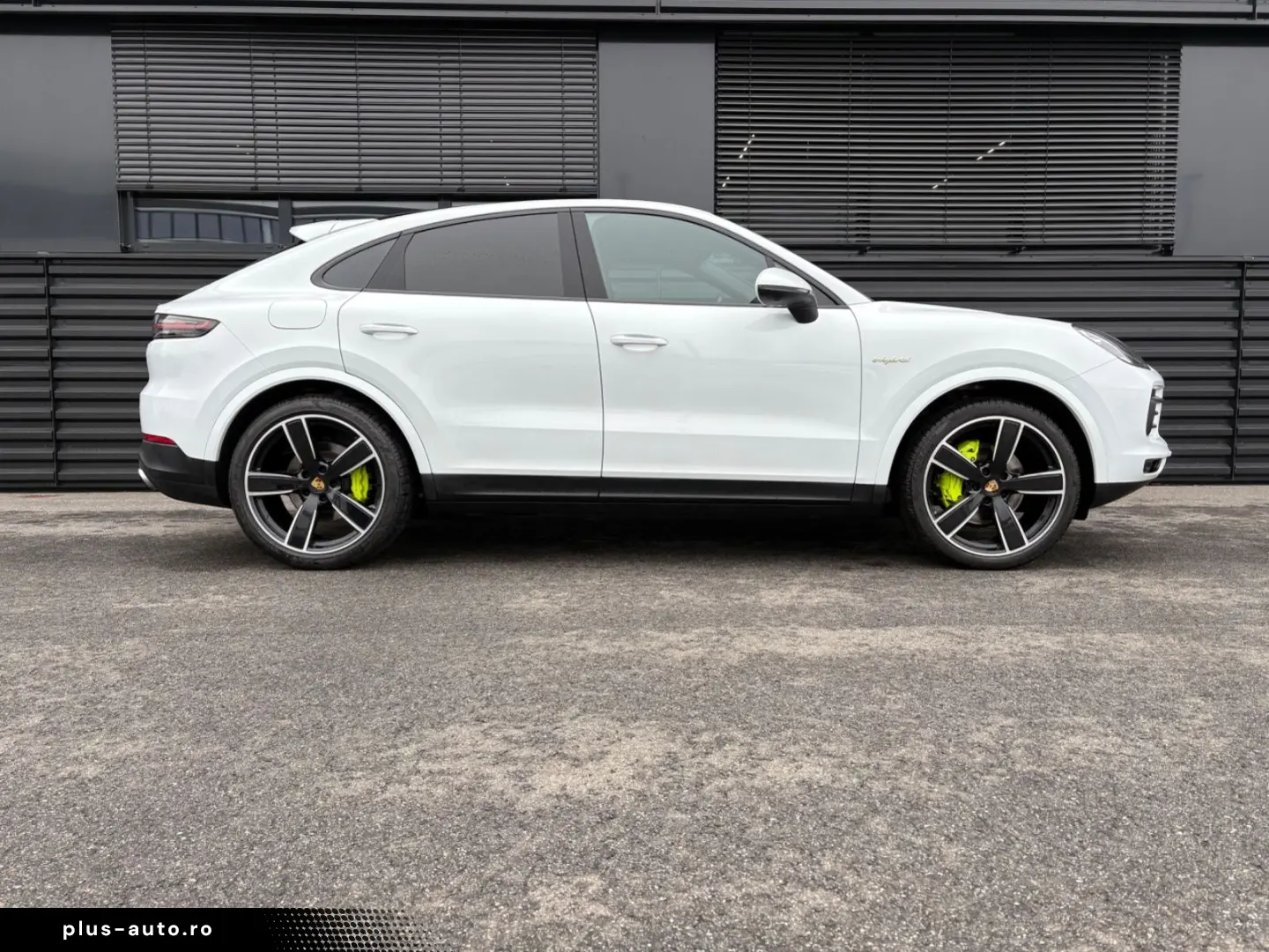 Cayenne Coupe E-Hybrid-INNO-HEAD UP-EL.AK-1.HAND