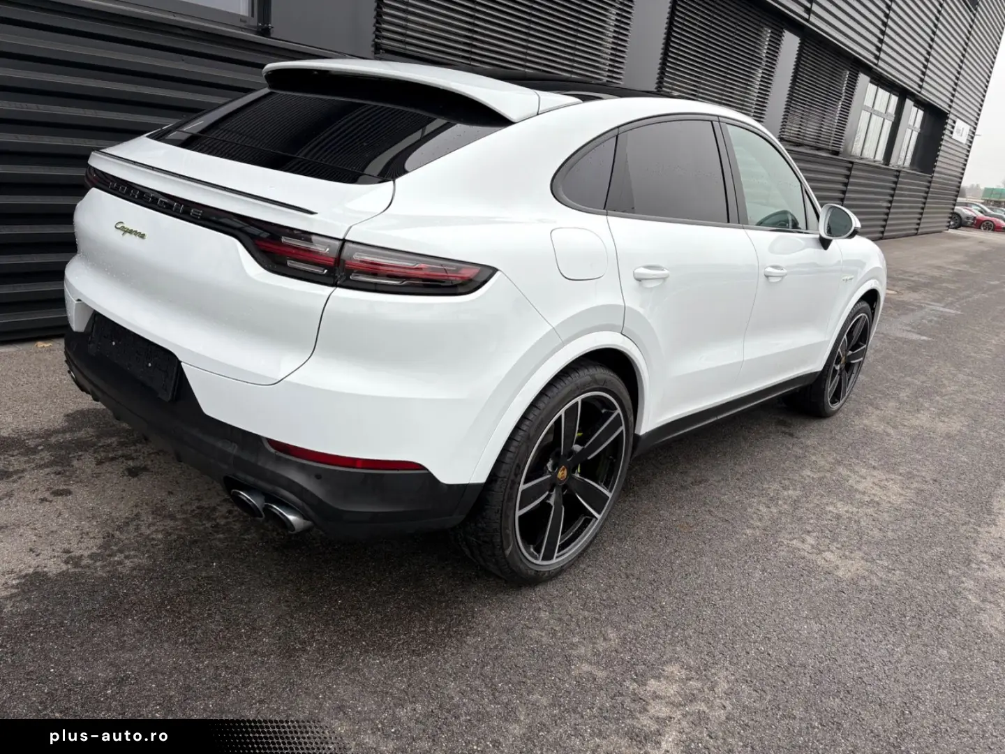 Cayenne Coupe E-Hybrid-INNO-HEAD UP-EL.AK-1.HAND