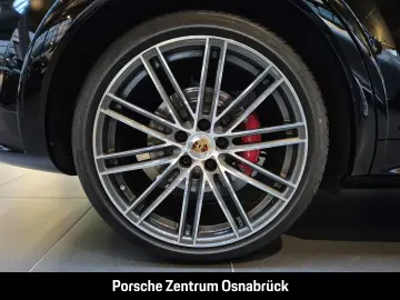 Cayenne GTS Pano AHK Luft 22-Zoll BOSE Matrix He