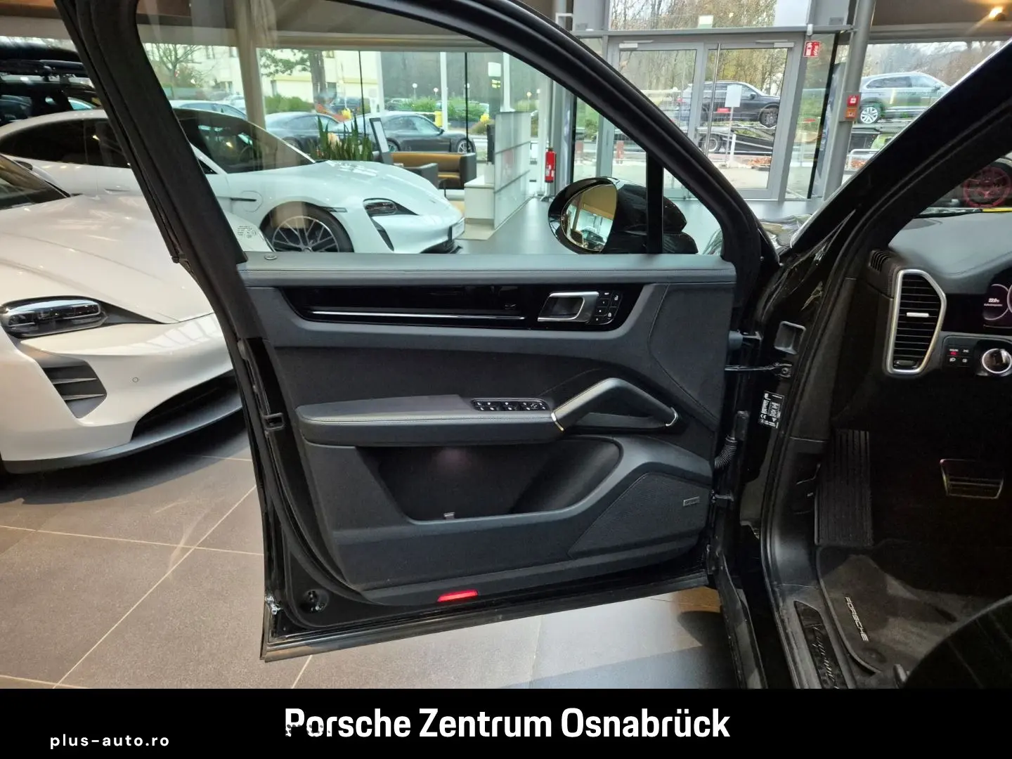 Cayenne GTS Pano AHK Luft 22-Zoll BOSE Matrix He
