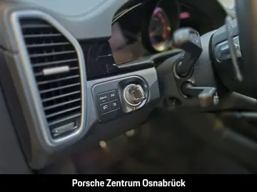 Cayenne GTS Pano AHK Luft 22-Zoll BOSE Matrix He