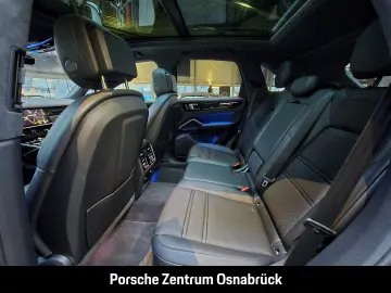 Cayenne GTS Pano AHK Luft 22-Zoll BOSE Matrix He