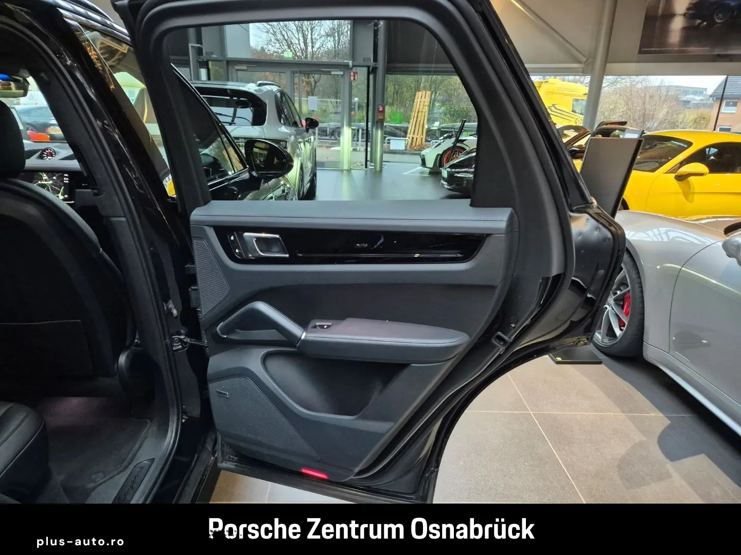 Cayenne GTS Pano AHK Luft 22-Zoll BOSE Matrix He