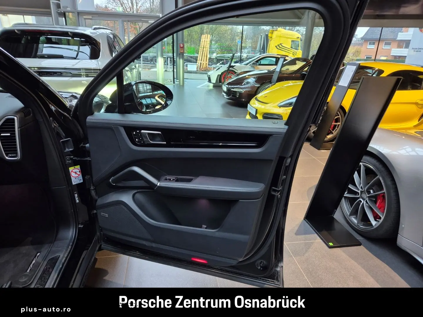 Cayenne GTS Pano AHK Luft 22-Zoll BOSE Matrix He