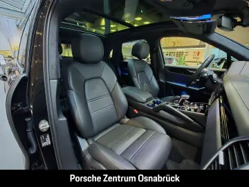 Cayenne GTS Pano AHK Luft 22-Zoll BOSE Matrix He