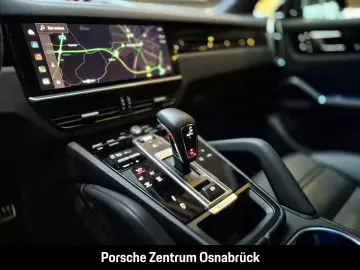 Cayenne GTS Pano AHK Luft 22-Zoll BOSE Matrix He