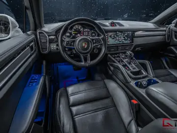 Cayenne E-Hyb Coupé PlatinumEdt SportDesign 22