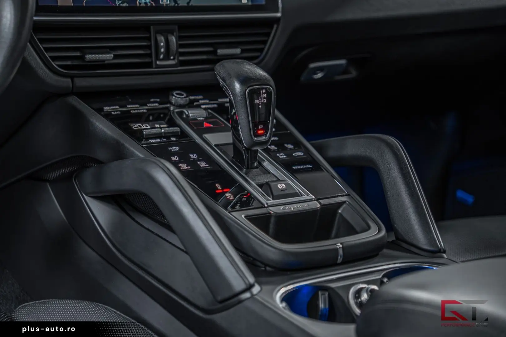 Cayenne E-Hyb Coupé PlatinumEdt SportDesign 22