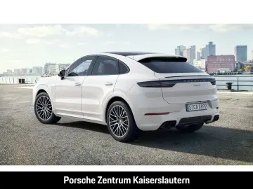 Cayenne Coupe Platinum Edition Surround-View