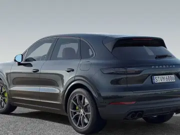 Cayenne E-Hybrid Platinum Ed.;PDCC;PCCB;Soft-Clo