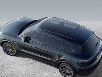 Cayenne E-Hybrid Platinum Ed.;PDCC;PCCB;Soft-Clo