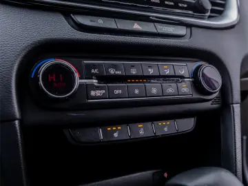 KIA XCeed 1.6 GDI DCT6 OPF Vision-BUSINESS LINE 2022