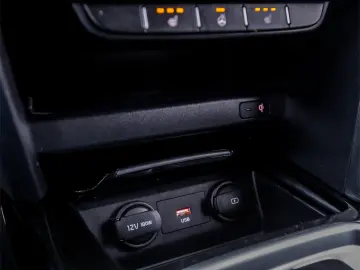 KIA XCeed 1.6 GDI DCT6 OPF Vision-BUSINESS LINE 2022