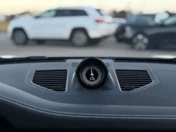 911 Carrera 4 GTS MATRIX LIFT SPORTAG CHRONO 18W