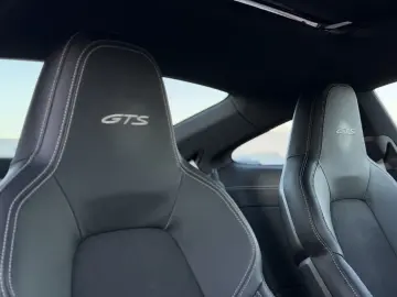 911 Carrera 4 GTS MATRIX LIFT SPORTAG CHRONO 18W