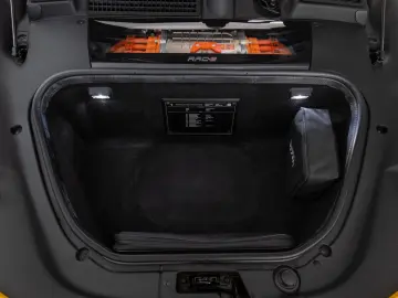 SF90 Stradale FERRARI SINGEN