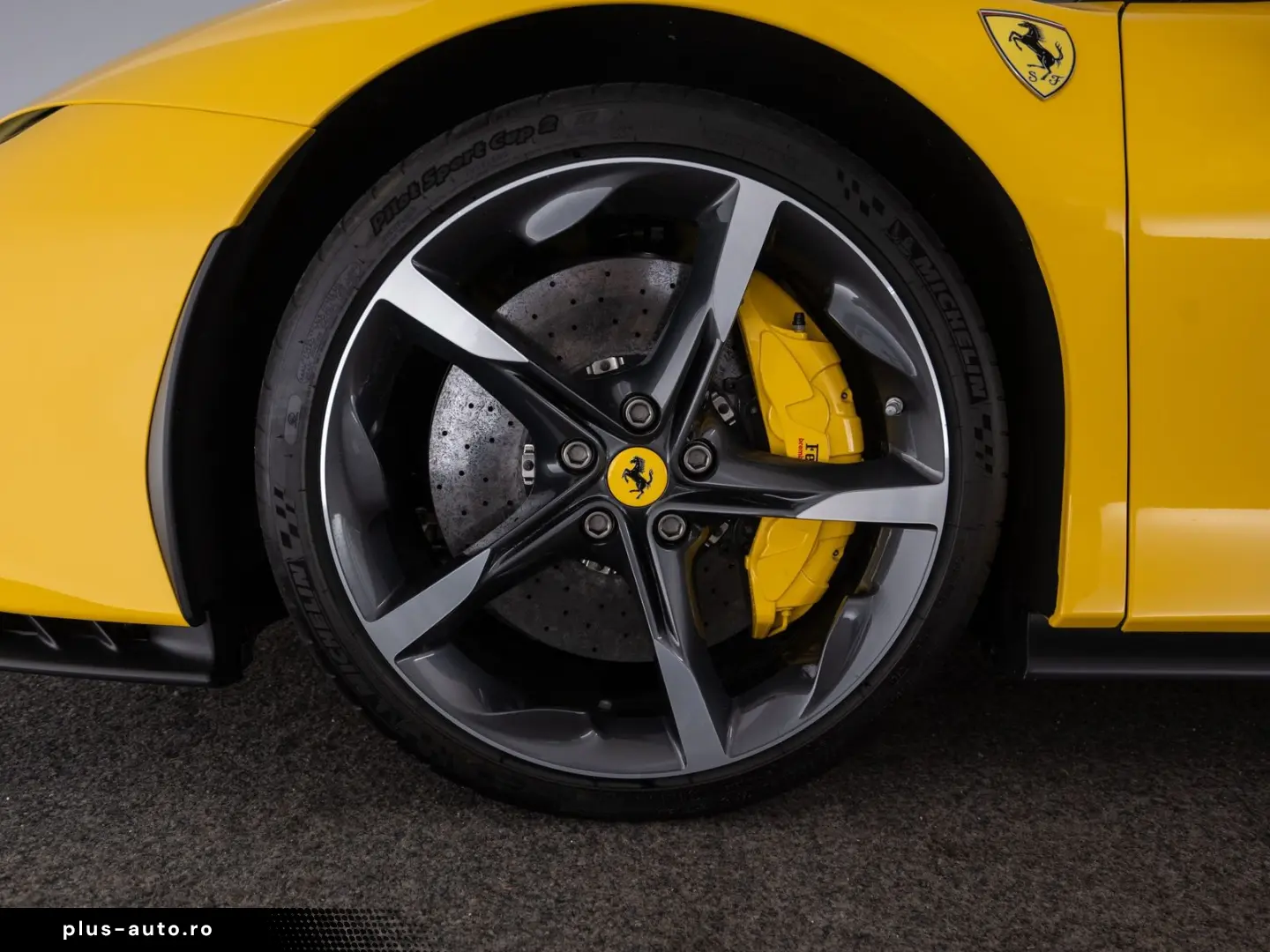 SF90 Stradale FERRARI SINGEN