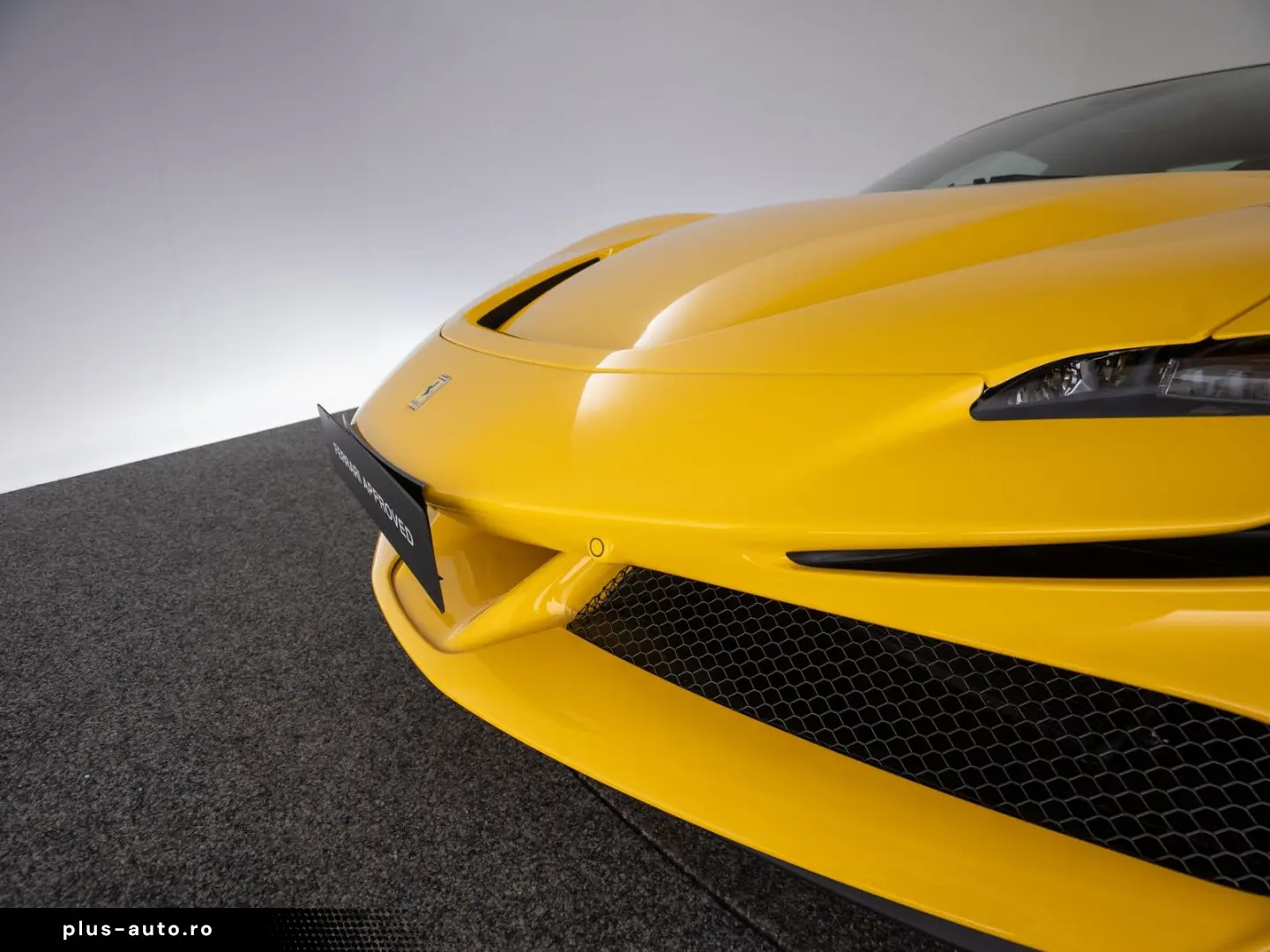 SF90 Stradale FERRARI SINGEN