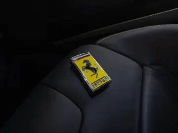 SF90 Stradale FERRARI SINGEN