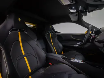 SF90 Stradale FERRARI SINGEN