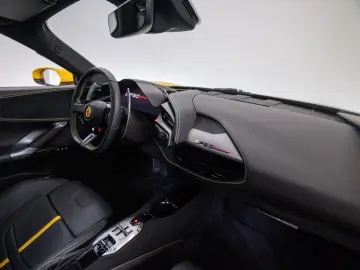 SF90 Stradale FERRARI SINGEN