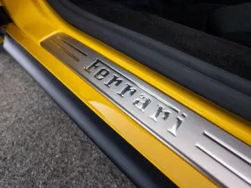 SF90 Stradale FERRARI SINGEN