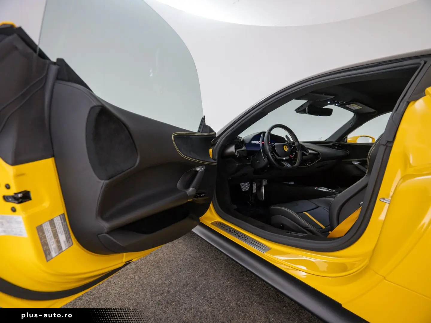 SF90 Stradale FERRARI SINGEN