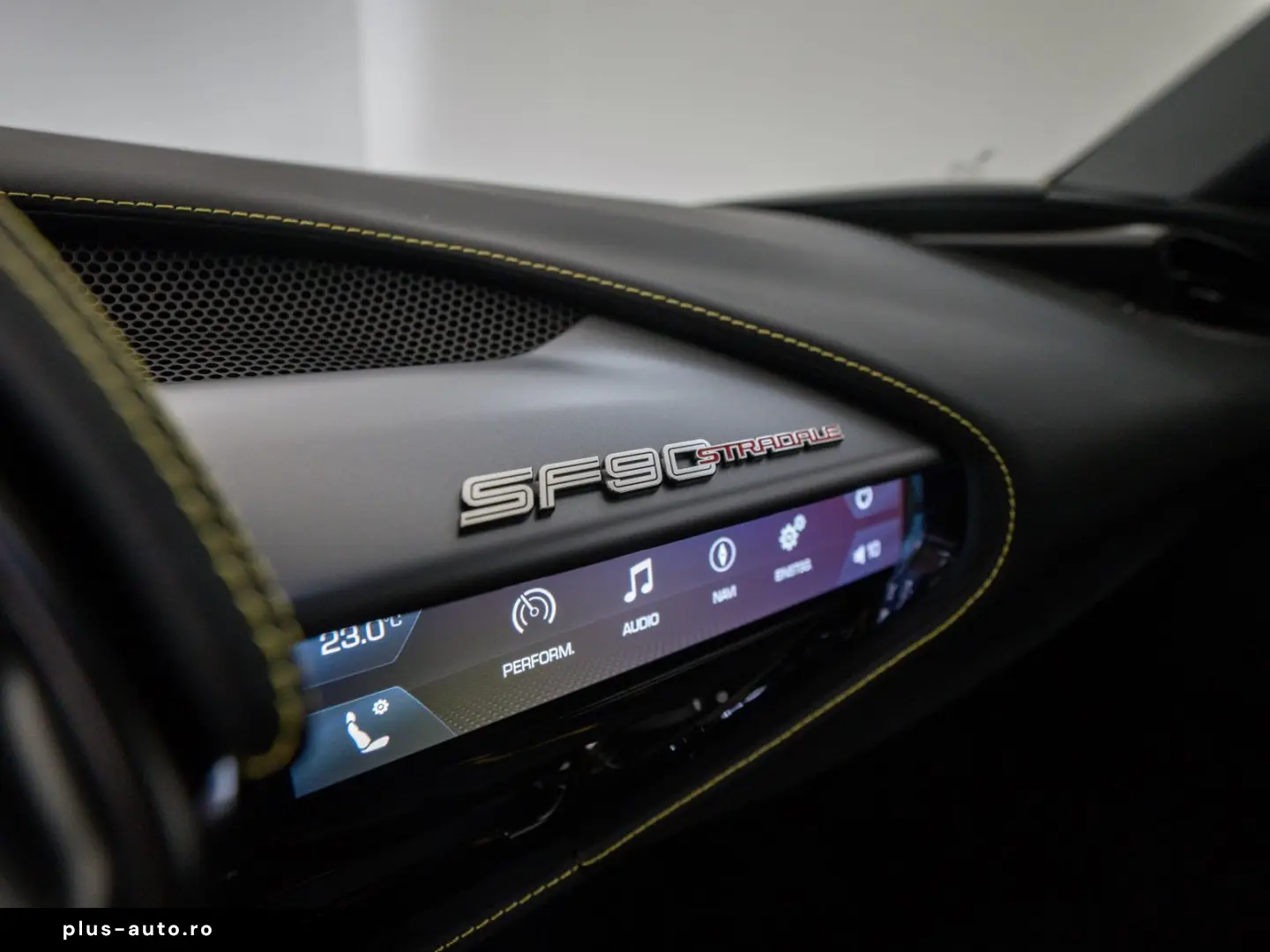 SF90 Stradale FERRARI SINGEN