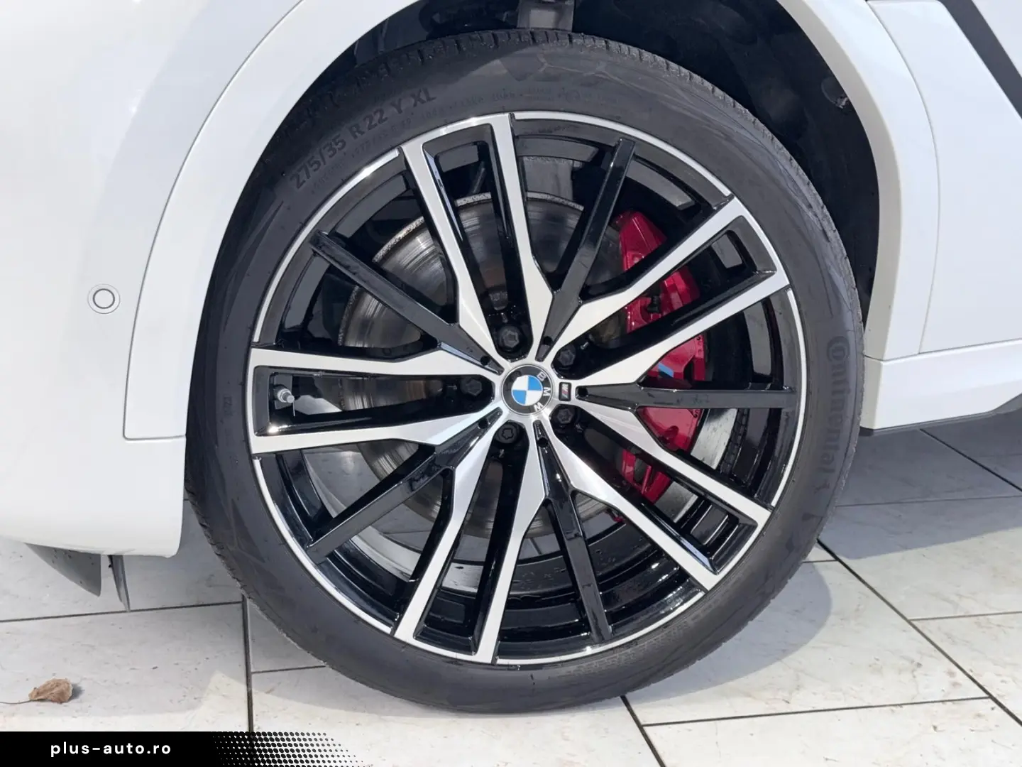 X6 40d xDrive-M Sport Sky AHK 360 HUD B&W Iconic