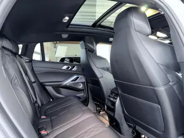 X6 40d xDrive-M Sport Sky AHK 360 HUD B&W Iconic