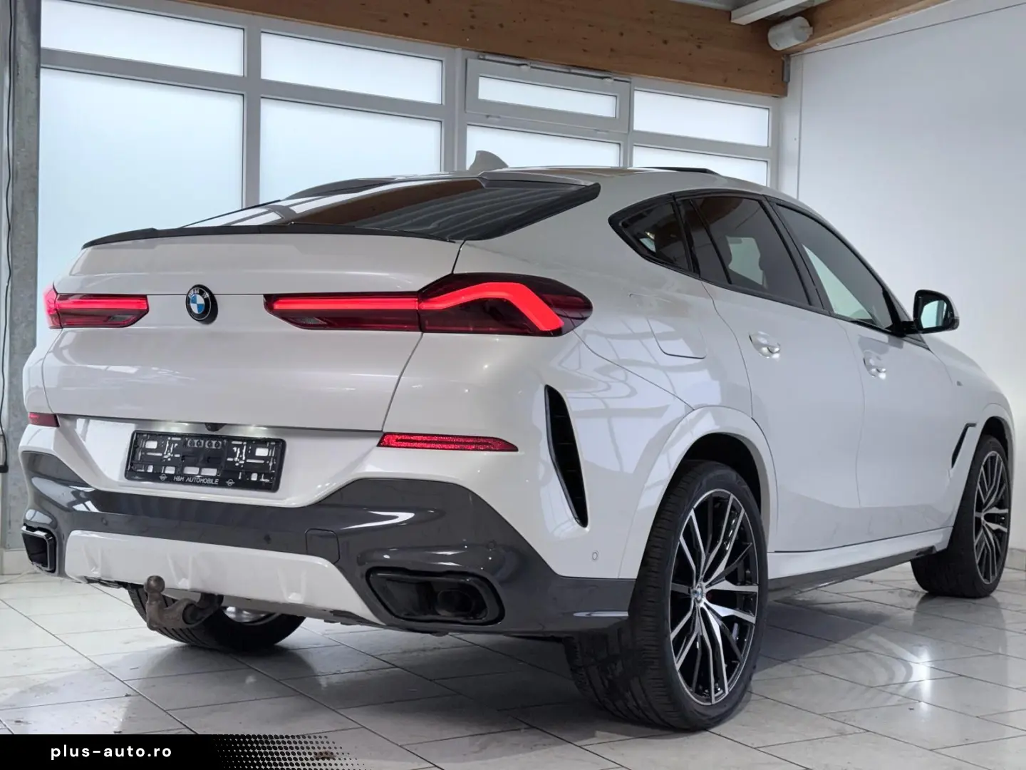 X6 40d xDrive-M Sport Sky AHK 360 HUD B&W Iconic