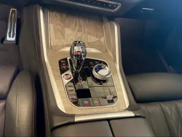 X6 xDrive40d M Sport Massage Bowers & Wilkins