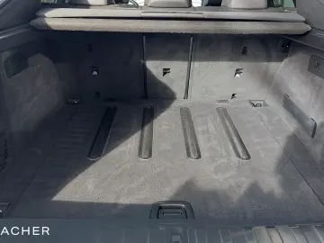 X6 xDrive30dA M-Sport Pano AHK DAPro StHzg LM22