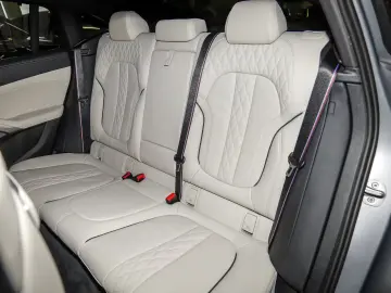 X6 xDrive30d M Sport PANO RFK NAVI LED Massage