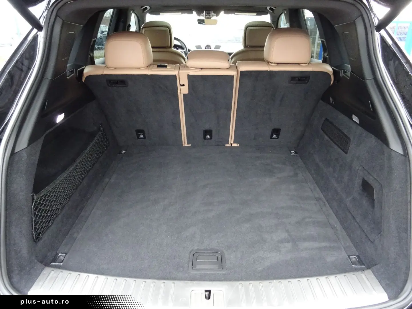 Cayenne S-BOSE-Matrix-LED-Panorama