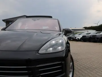 Cayenne E-Hybrid Head Up Matrix LED ACC Panorama