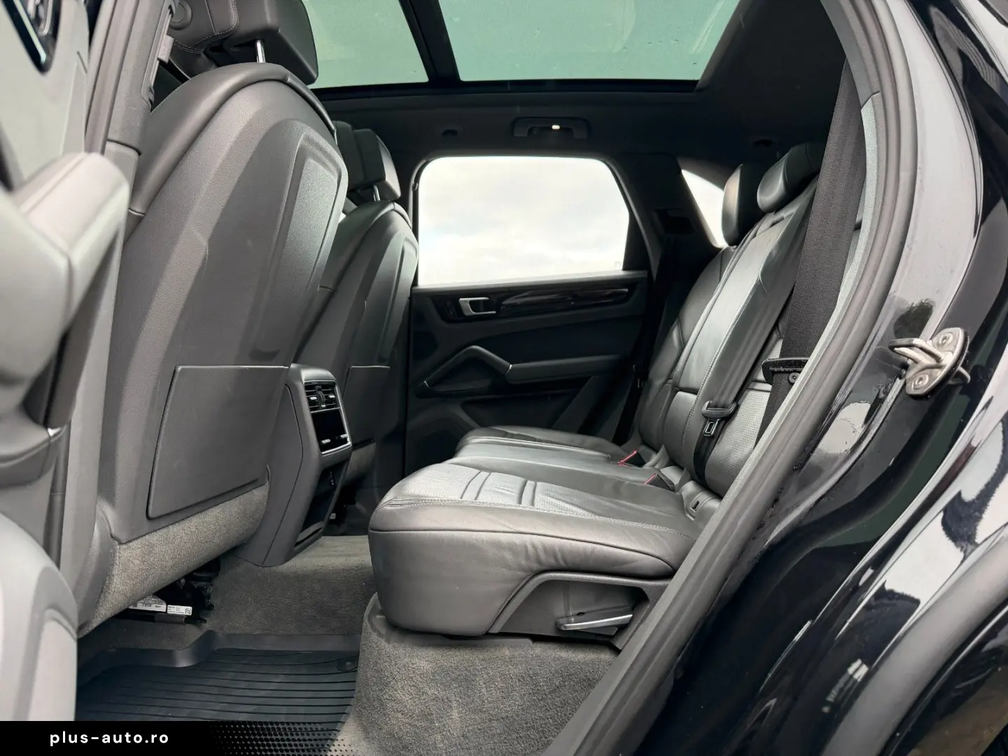 Cayenne E-Hybrid Head Up Matrix LED ACC Panorama