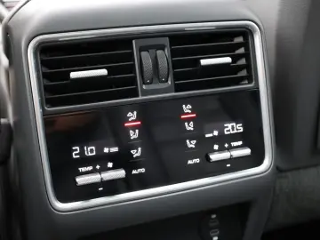 Cayenne E-Hybrid Head Up Matrix LED ACC Panorama