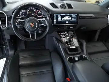 Cayenne Hy HUD InnoDr Approved 07.26 SportDesign