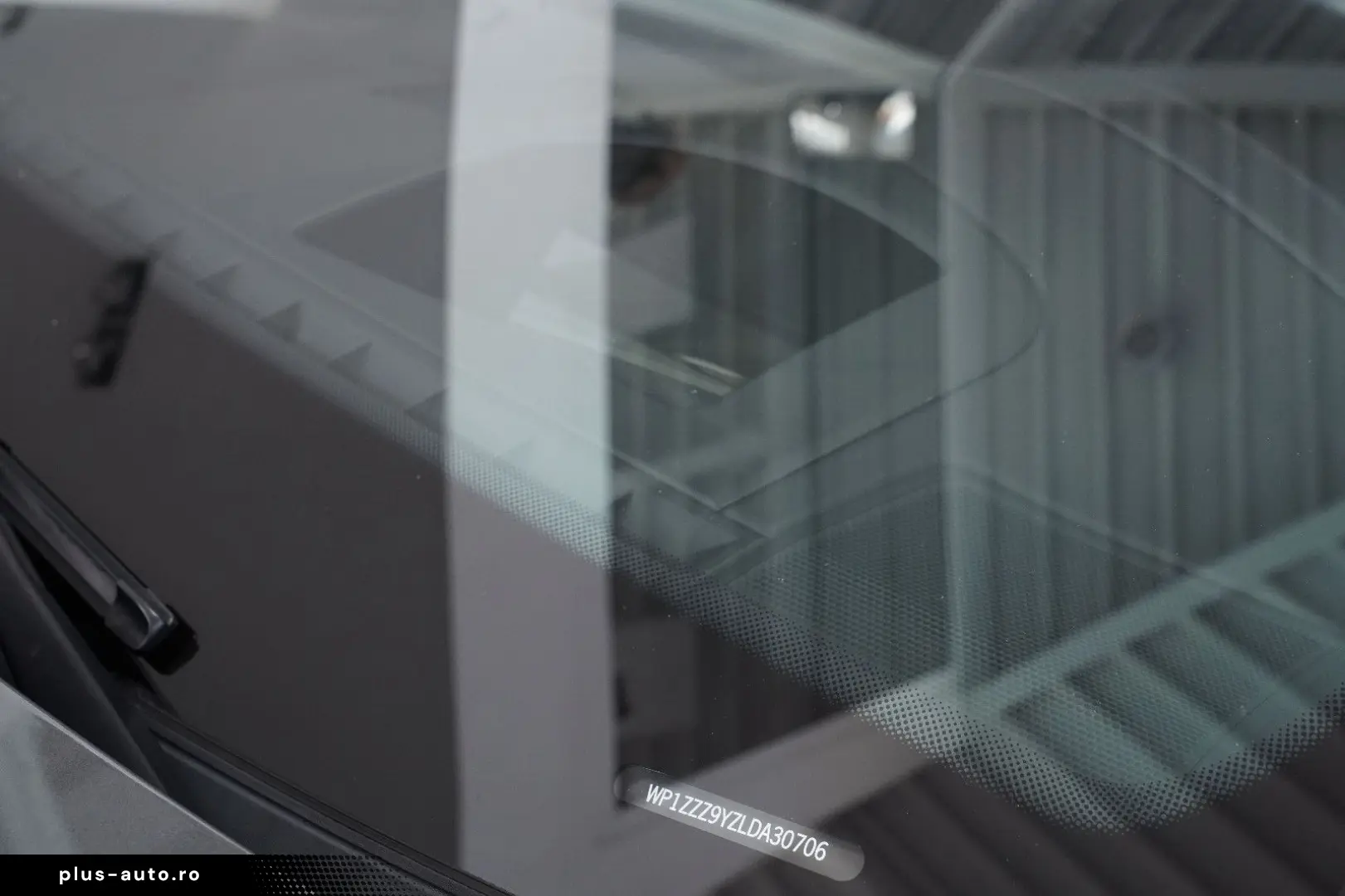 Cayenne Hy HUD InnoDr Approved 07.26 SportDesign