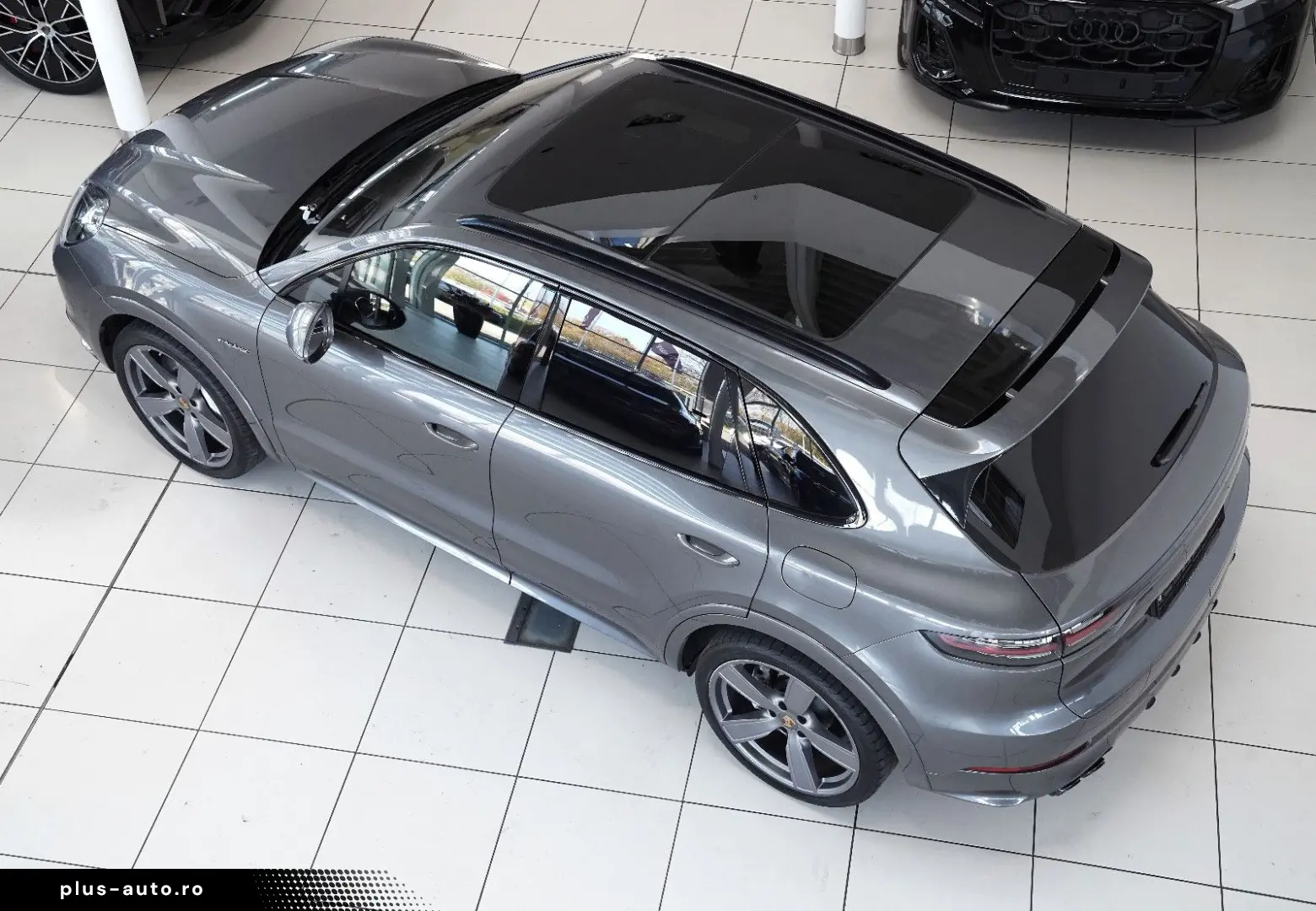 Cayenne Hy HUD InnoDr Approved 07.26 SportDesign