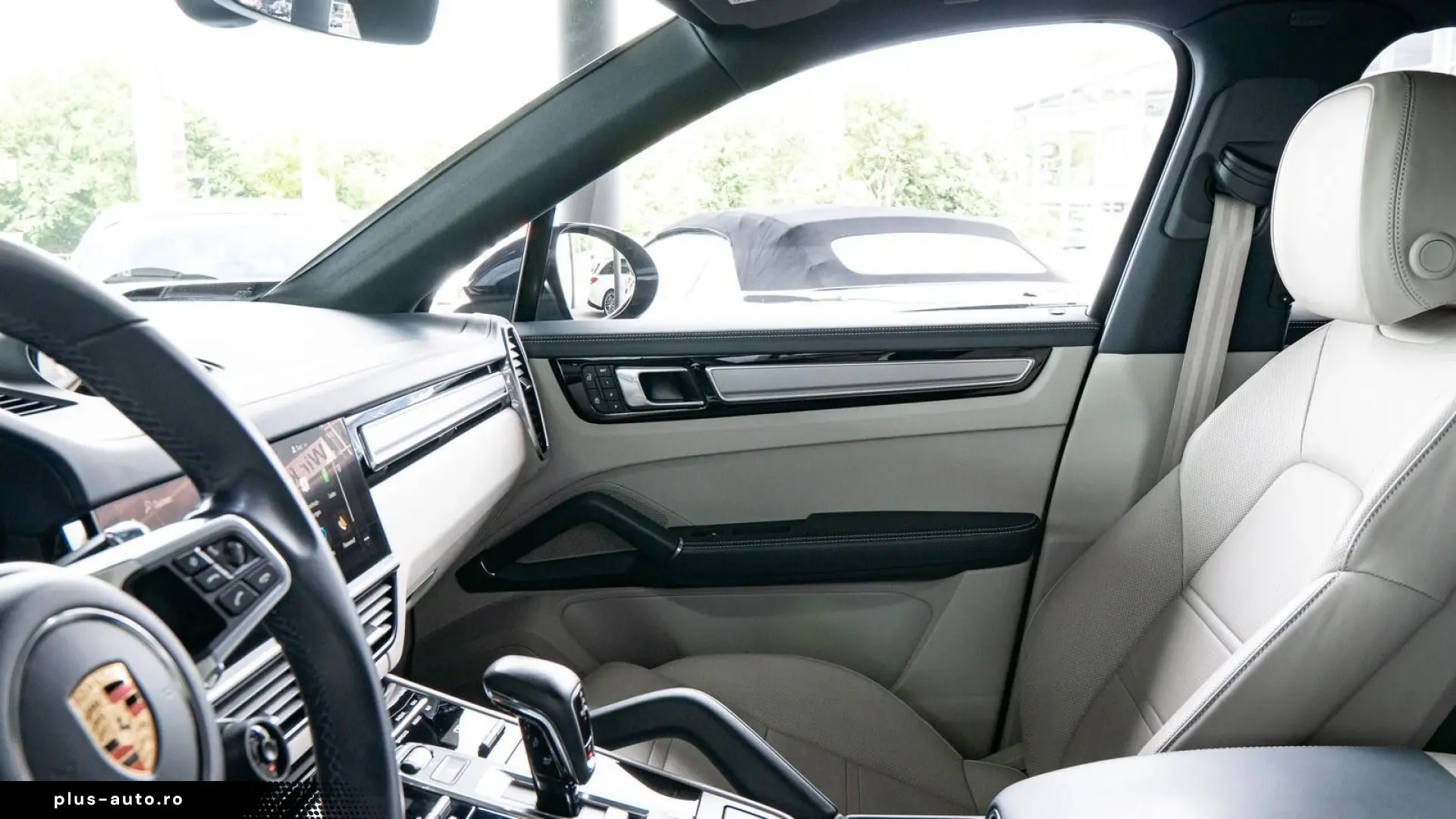 Cayenne PLATINUM   KAM TOT BOSE