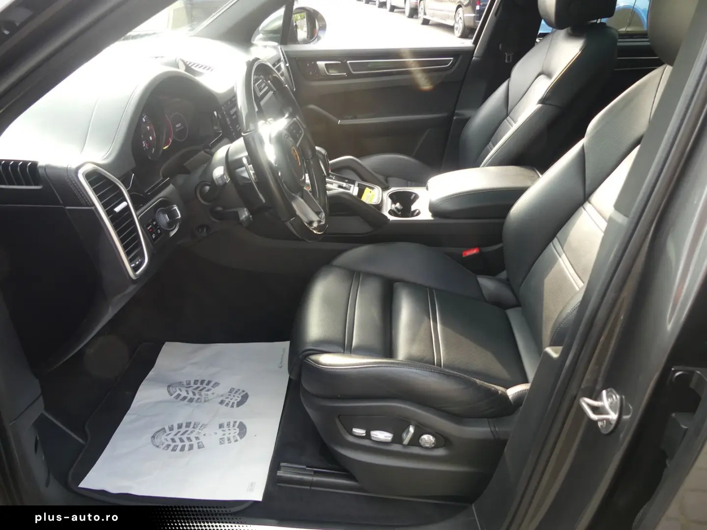 Cayenne E-Hybrid 340KW PANO HUD 360  SPORTPAKET