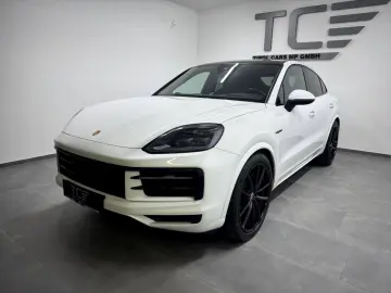 Cayenne Coupe III E-Hybrid Beifahrerdisplay  18