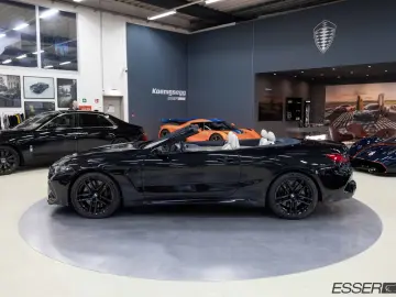 BMW M8 Competition xDrive Cabrio