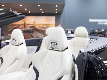 BMW M8 Competition xDrive Cabrio