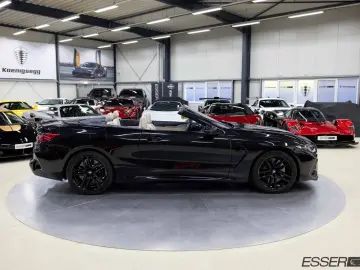 BMW M8 Competition xDrive Cabrio