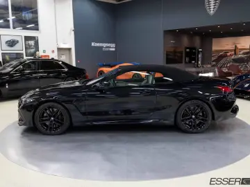 BMW M8 Competition xDrive Cabrio