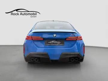 BMW M5 M Performance