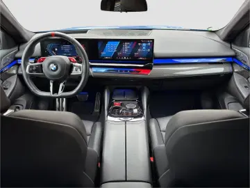 BMW M5 M Performance